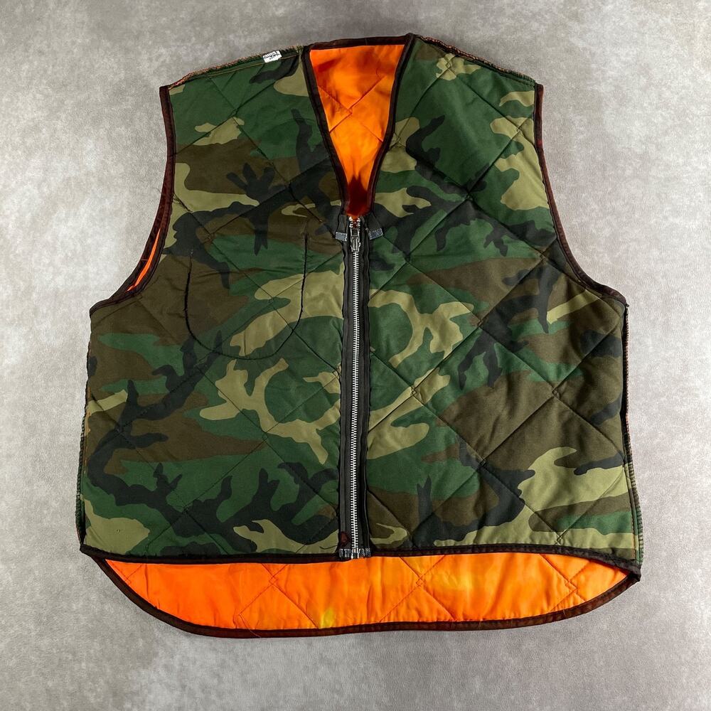 80's 90's Reversible Quilted Hunting Vest Men's Woodland Camo Large Lightweight